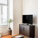 My Graca Flat With Balcony | Lisbon 리스본