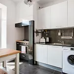 My Graça Flat with Balcony | Lisbon Apartamento Lisboa