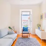 My Graça Flat with Balcony | Lisbon Apartamento