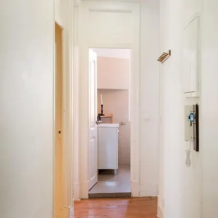 Lejlighed My Graca Flat With Balcony |