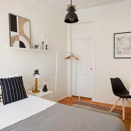 My Graca Flat With Balcony | * Lisboa