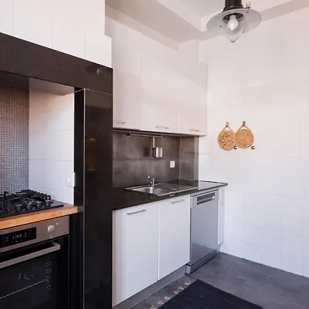 My Graca Flat With Balcony | * Lisboa